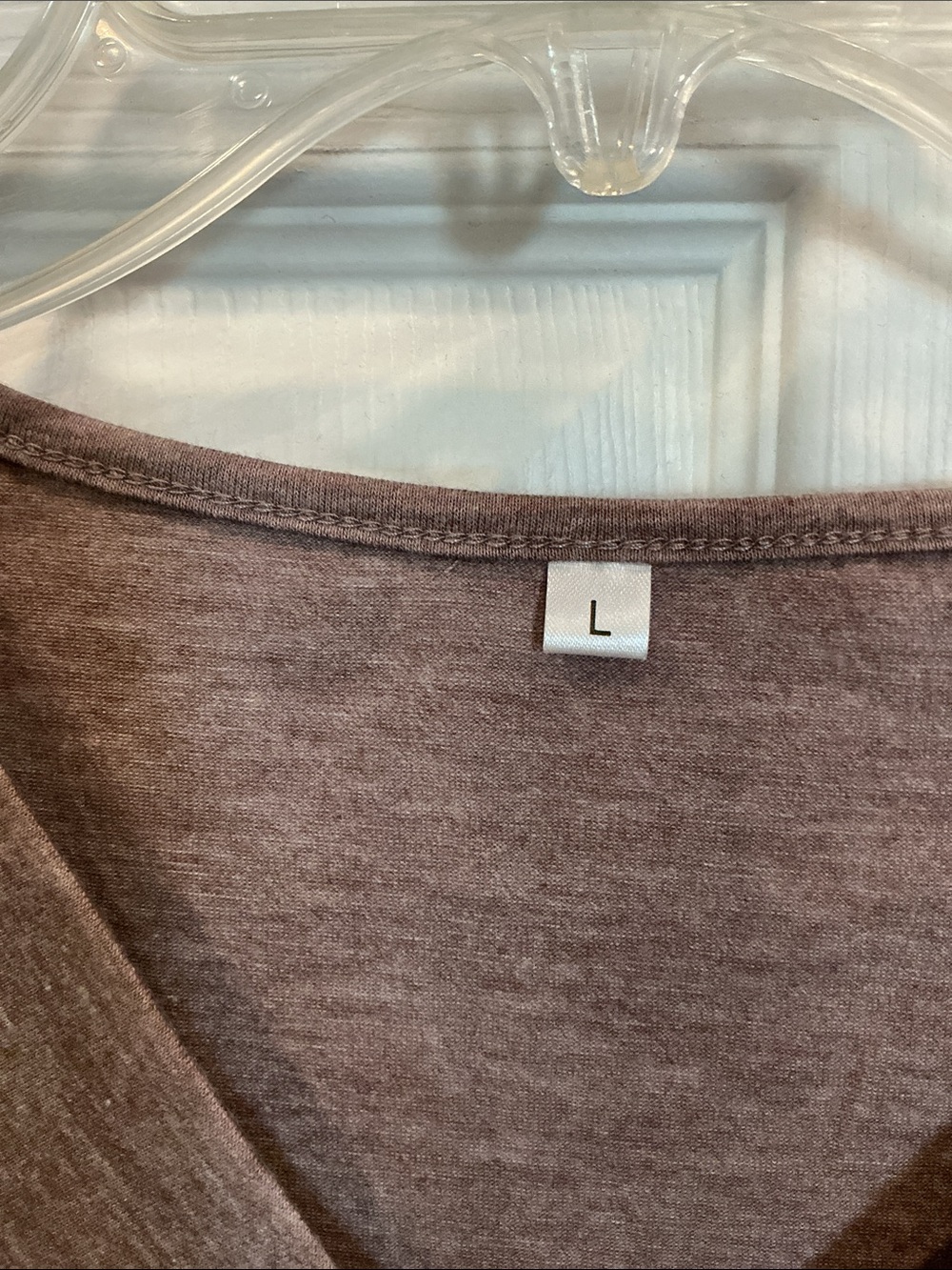Women's V-Neck Short Sleeve Top- NWOT - Picture 3 of 6